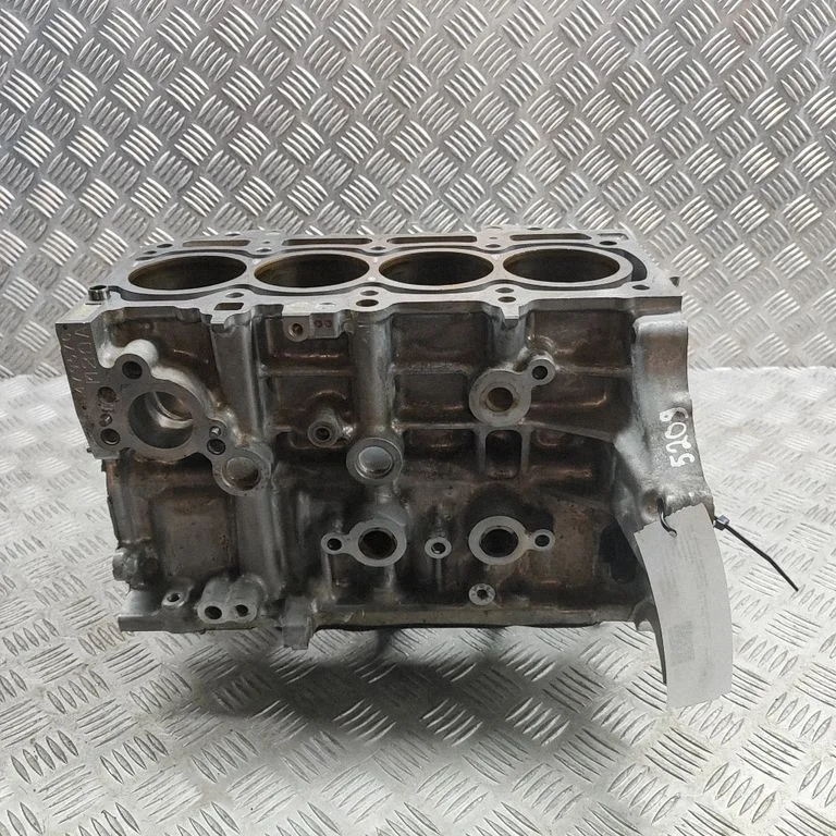 Engine block 1141029675