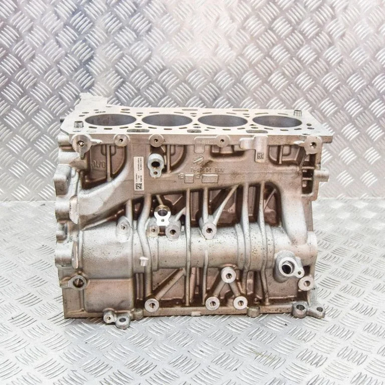 Engine block 7647104