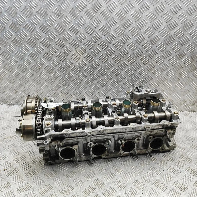 Engine head 1110239185 – Lexus LS UCF30 (2001-2007)
