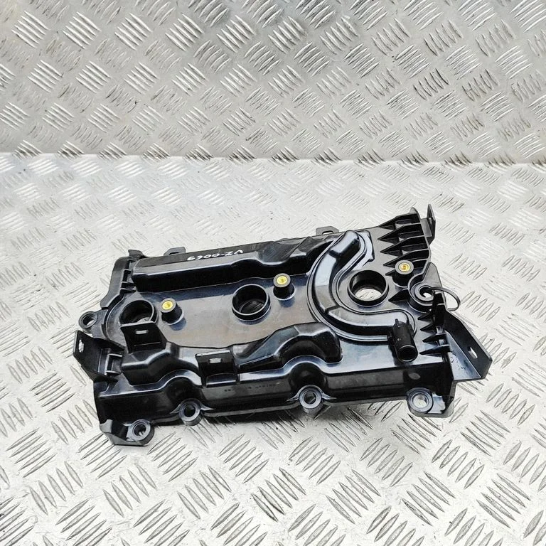 Rocker cam cover – Infiniti Q50 (2014-)