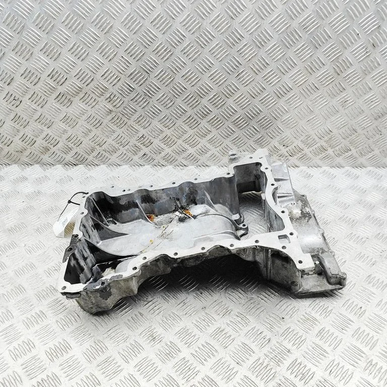 Oil sump 68211181AA