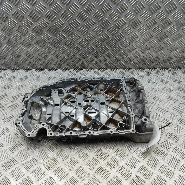 Oil sump – Volkswagen Tiguan (2007-2016)