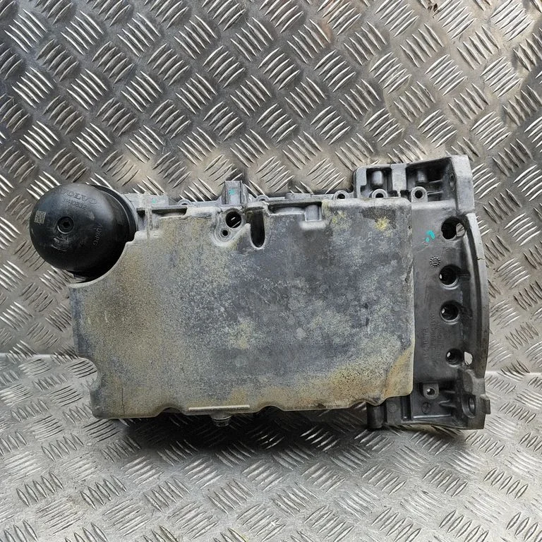 Oil sump 31410832
