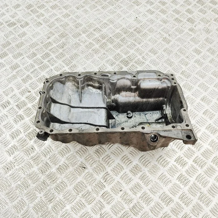 Oil sump 7812360