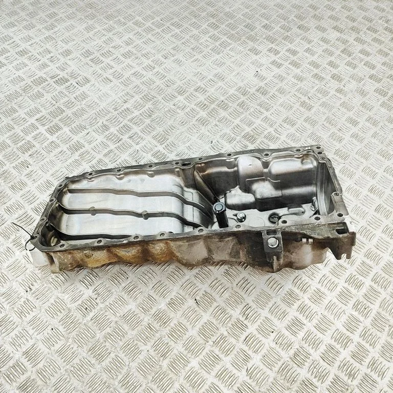 Oil sump 7823204