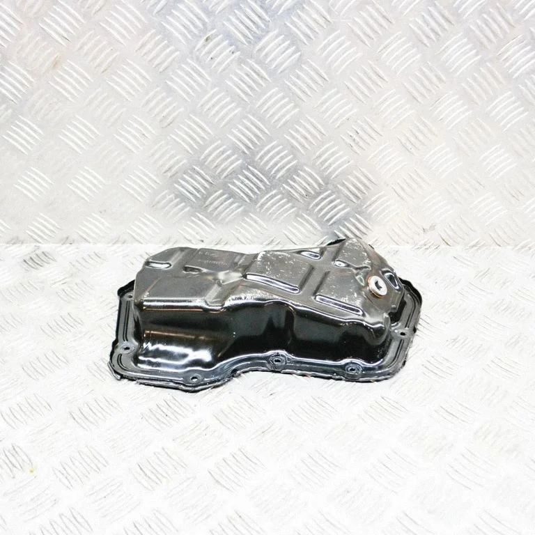 Oil sump 111113203R