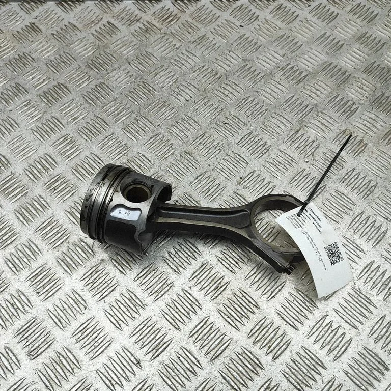 Piston