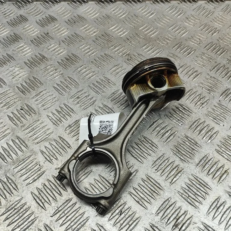 Piston 31401957