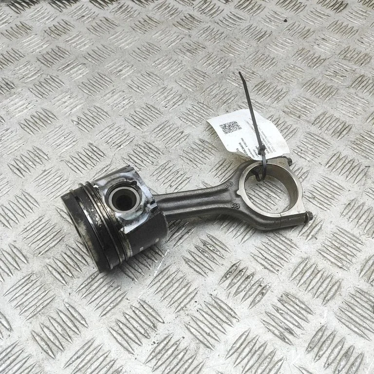 Piston