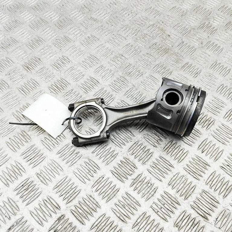 Piston