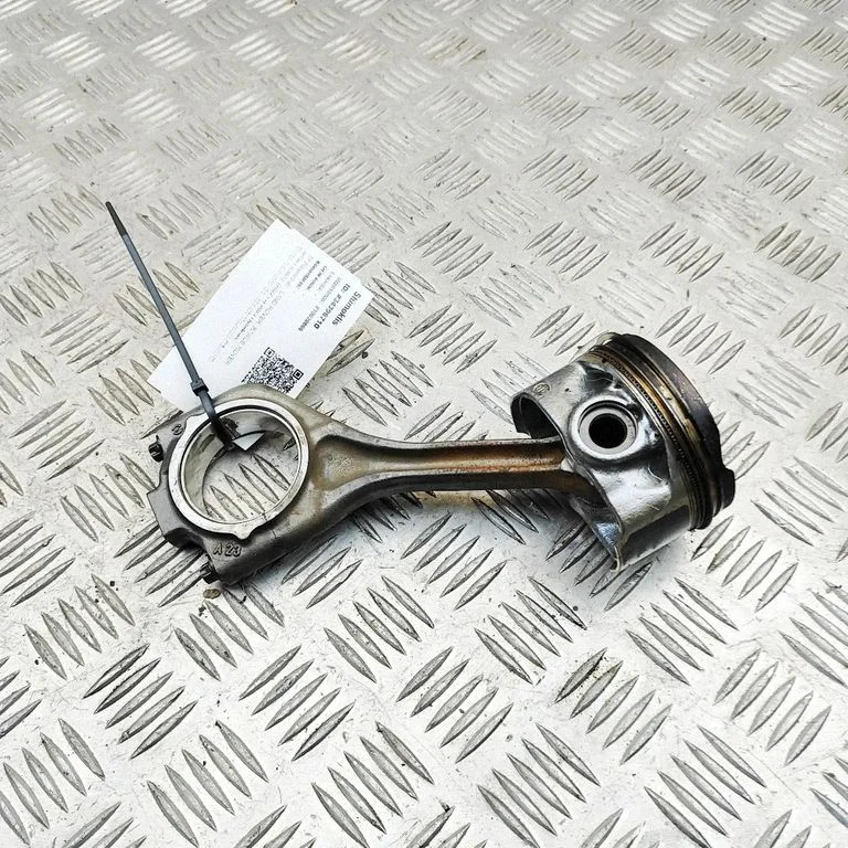 Piston