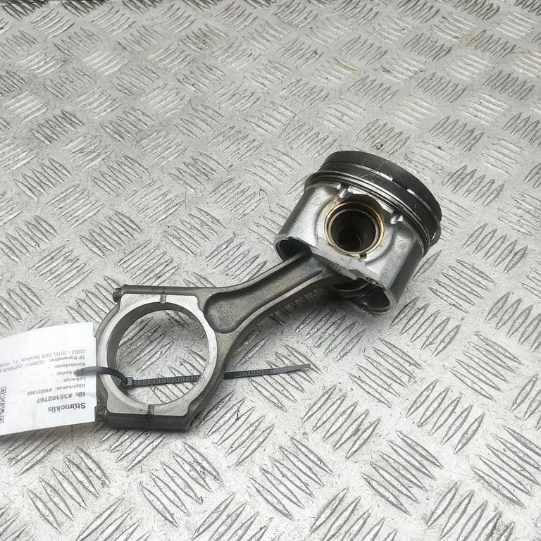 Piston