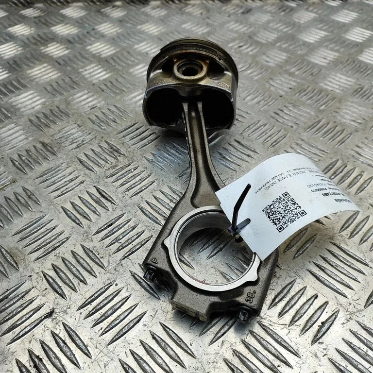 Piston