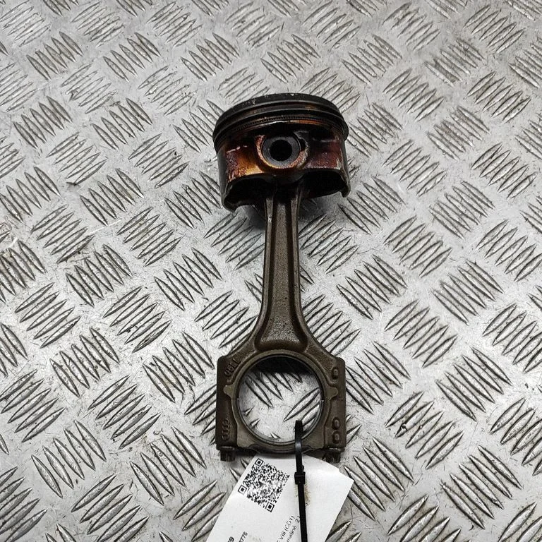 Piston 06Q107065