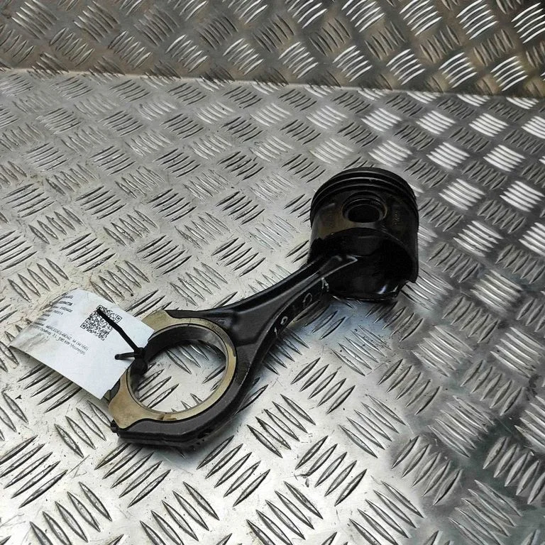 Piston – Mercedes-Benz ML-Class W166 (2012-2017)