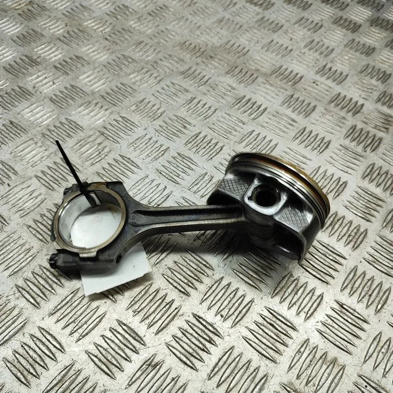Piston CR3E6200B1A