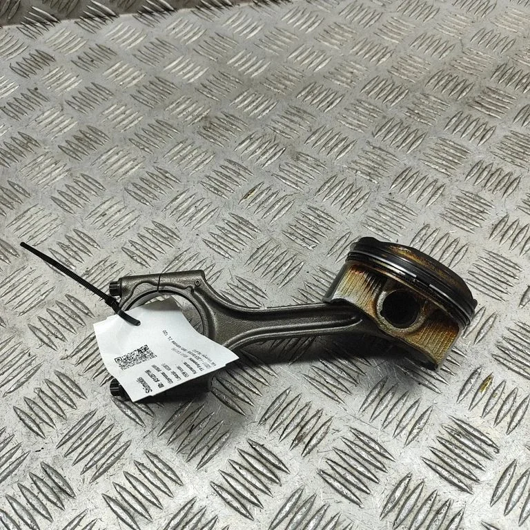 Piston 31401957