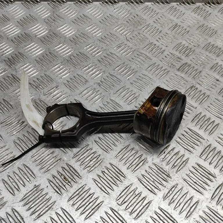 Piston 7566478