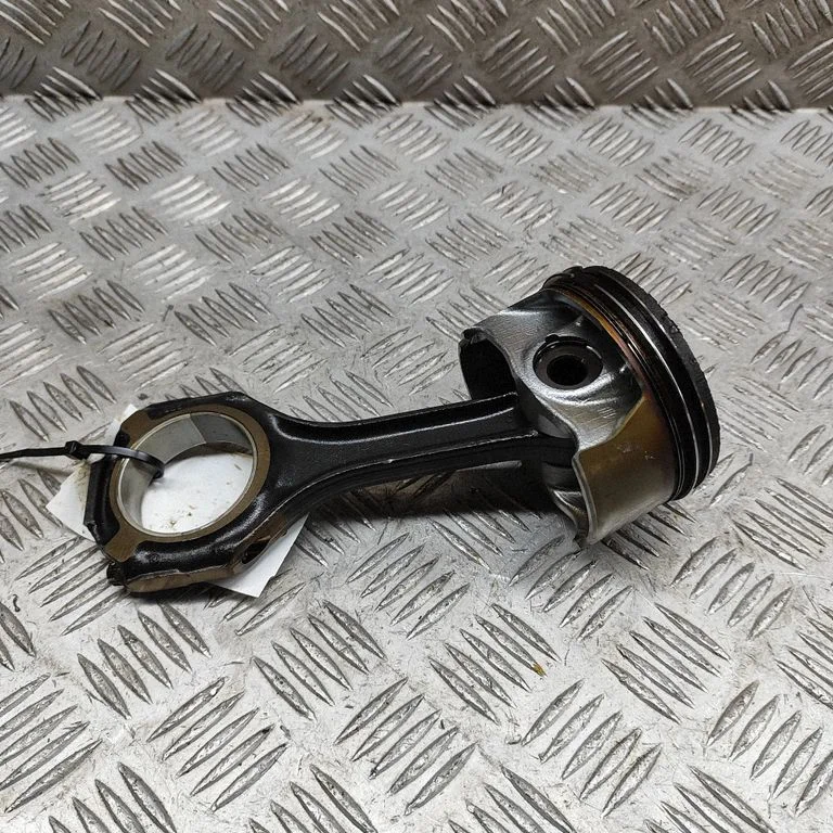 Piston A2780300520