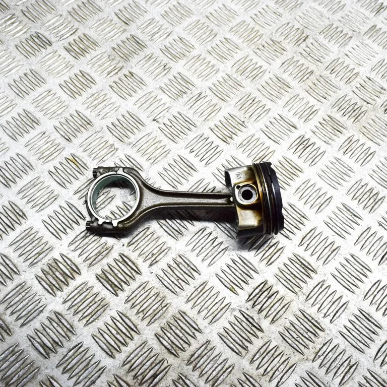 Piston 04E107065FJ