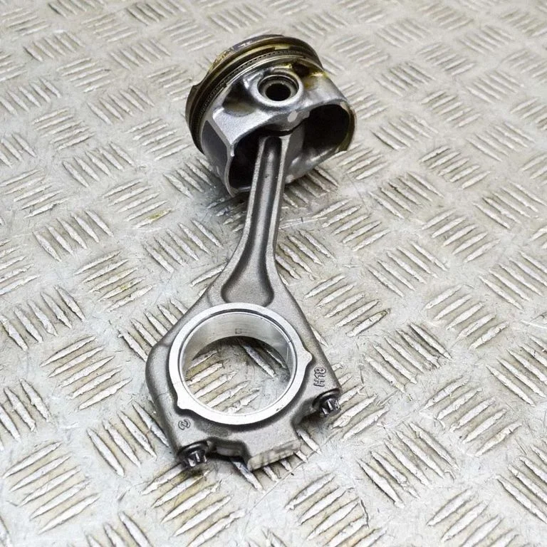 Piston