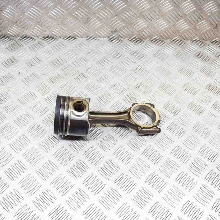 Piston 038198401D