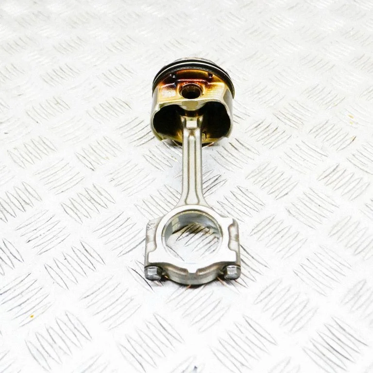 Piston