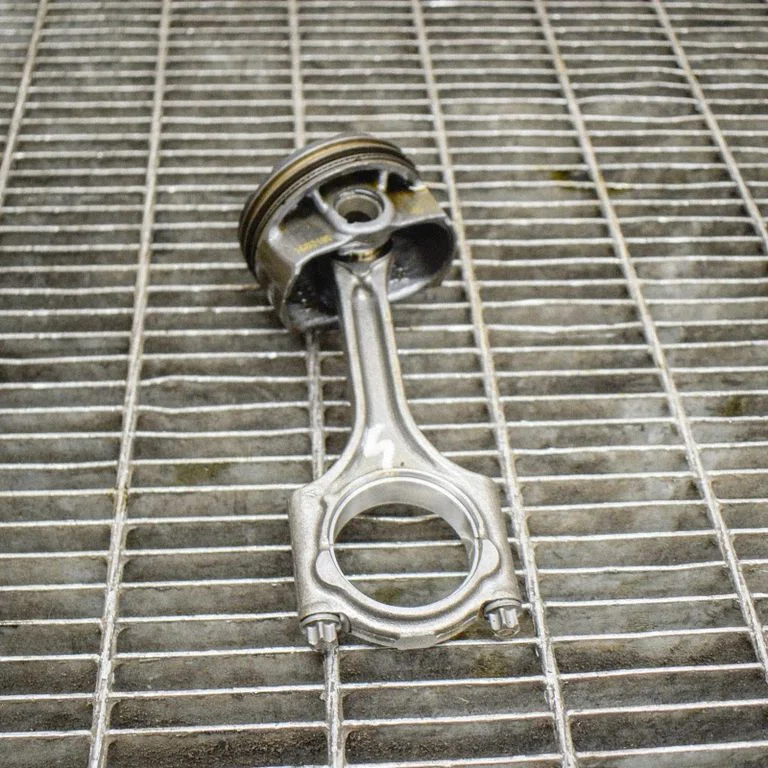 Piston 30750664