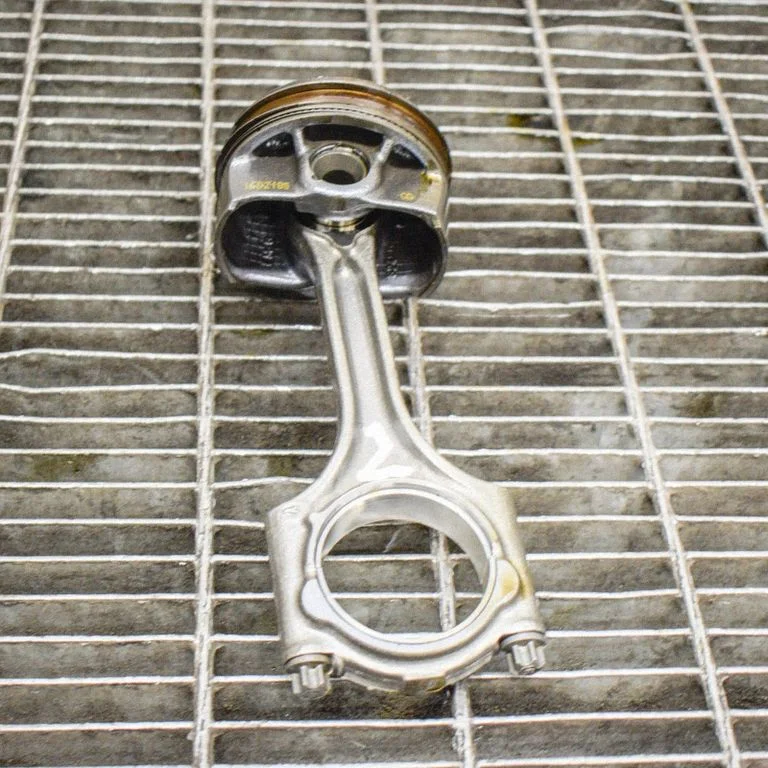 Piston 30750664