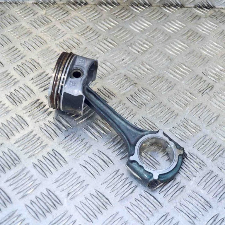 Piston – Mercedes-Benz A-Class W169 (2004-2012)
