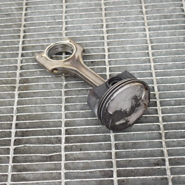 Piston – BMW X3 E83 (2003-2010)