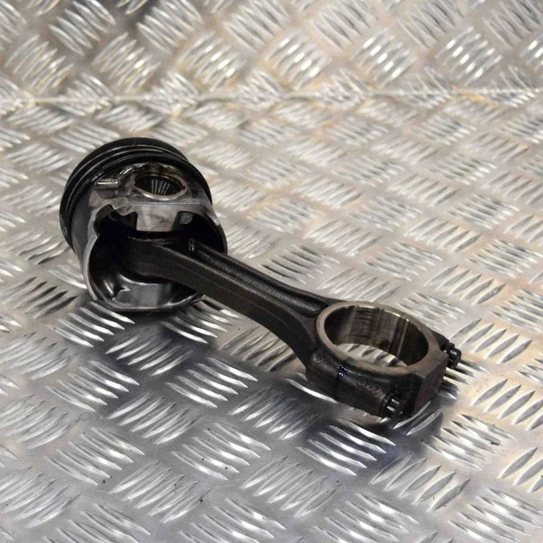Piston – Audi Q5 SQ5 8R (2008-2017)