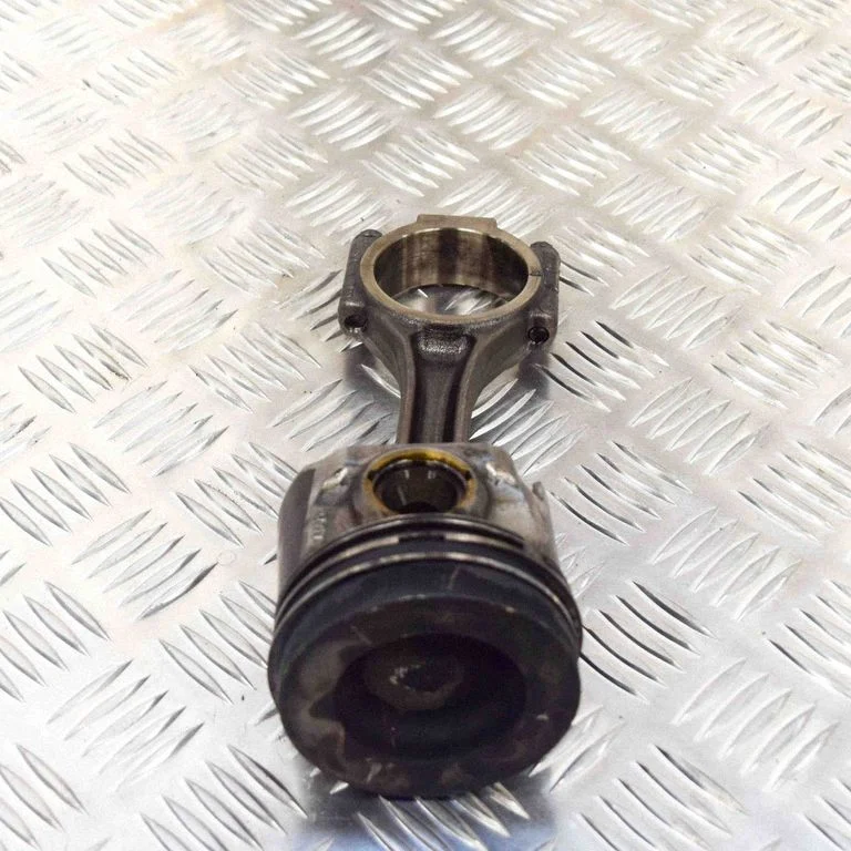 Piston – Audi Q5 SQ5 8R (2008-2017)