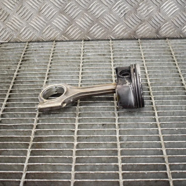 Piston – BMW X3 E83 (2003-2010)