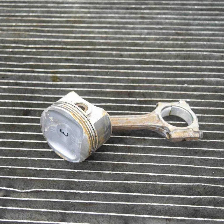 Piston