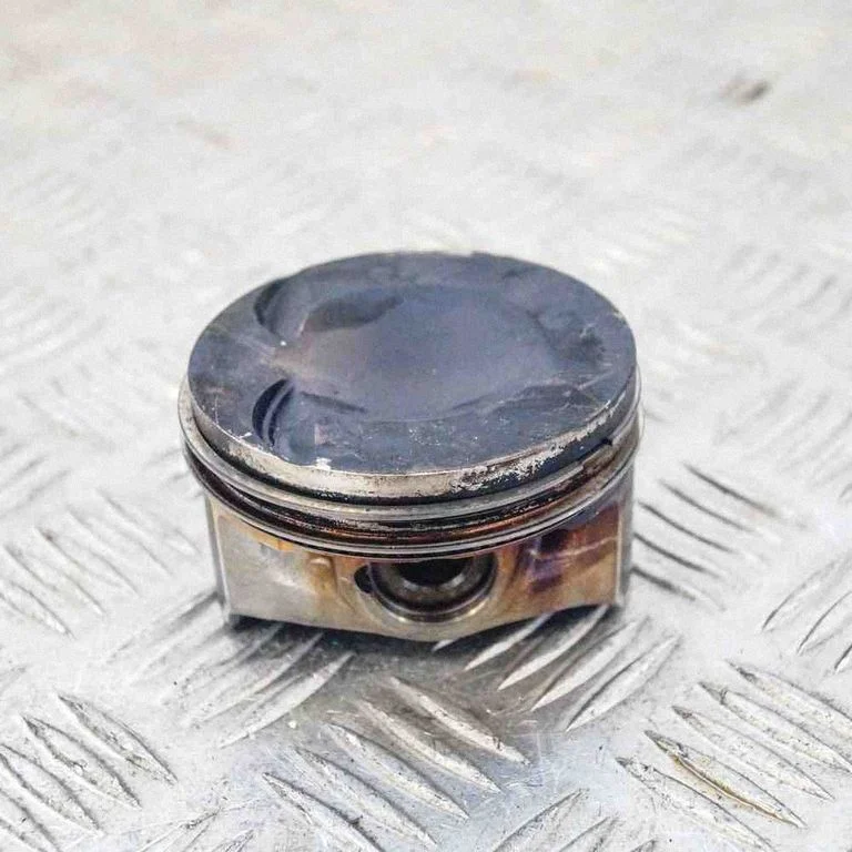 Piston 06K107065F