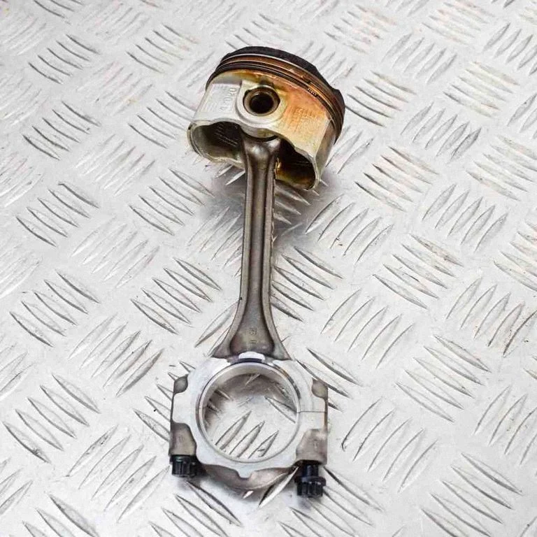Piston