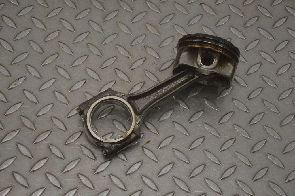 Piston – Maserati Ghibli (2013-)