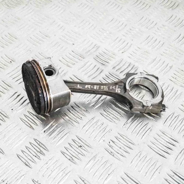 Piston