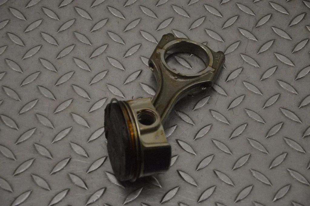 Piston 400A4726