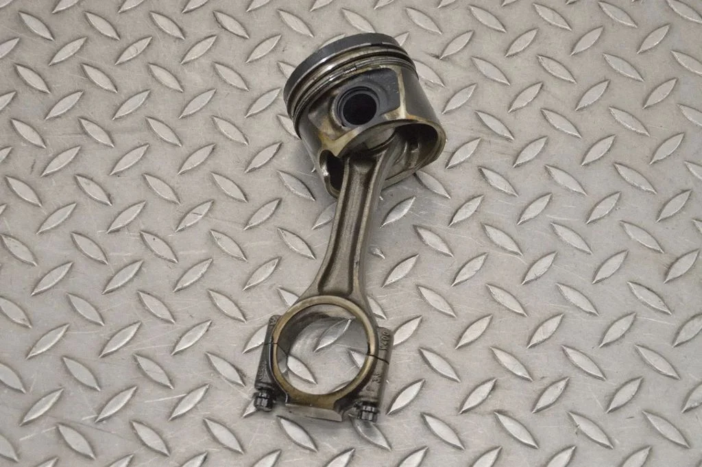 Piston – Audi A4 S4 B7 8E 8H (2005-2008)