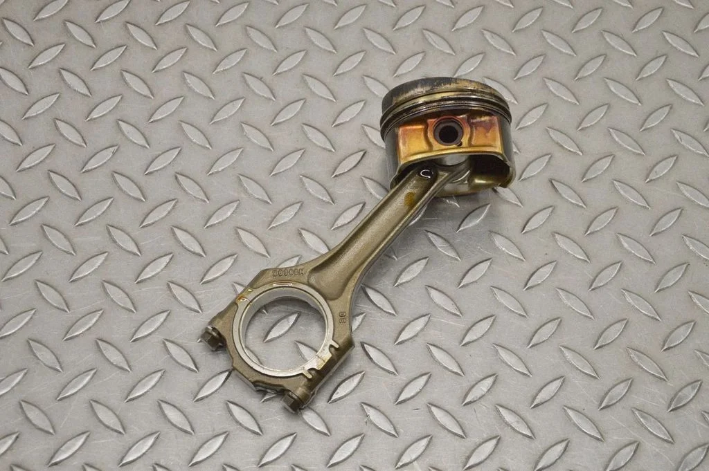 Piston 021E
