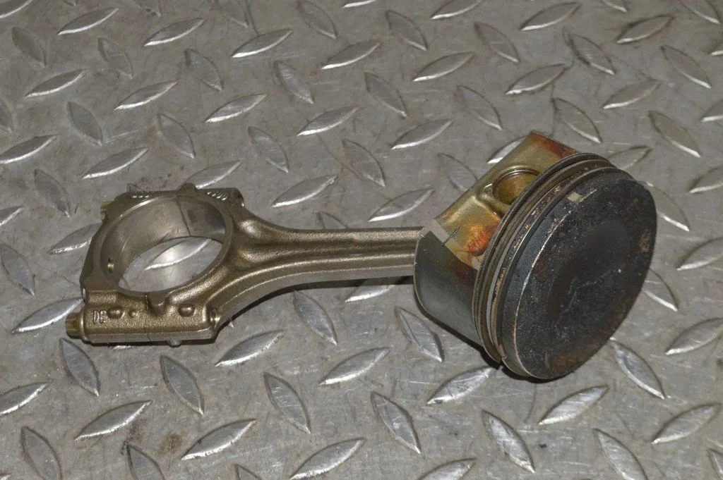 Piston – Audi A6 Allroad C6 (2006-2011)