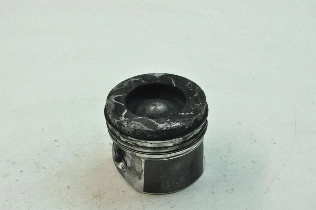 Piston 78L65
