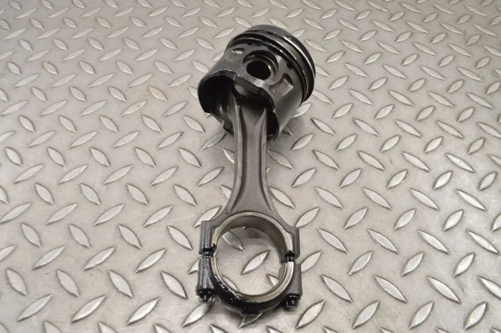 Piston