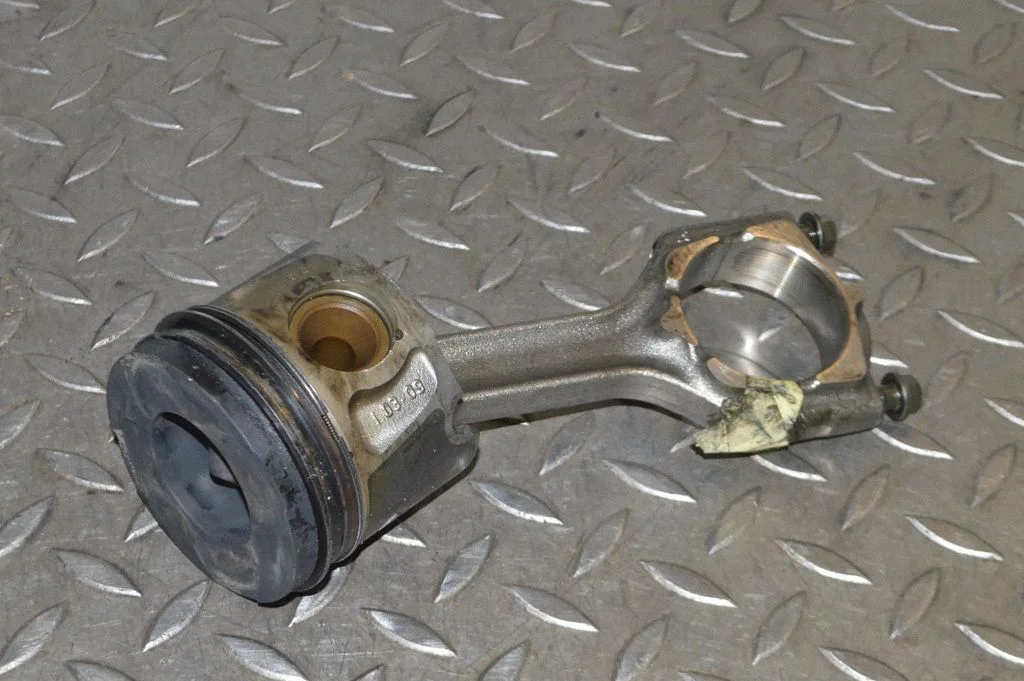 Piston NURAL10309