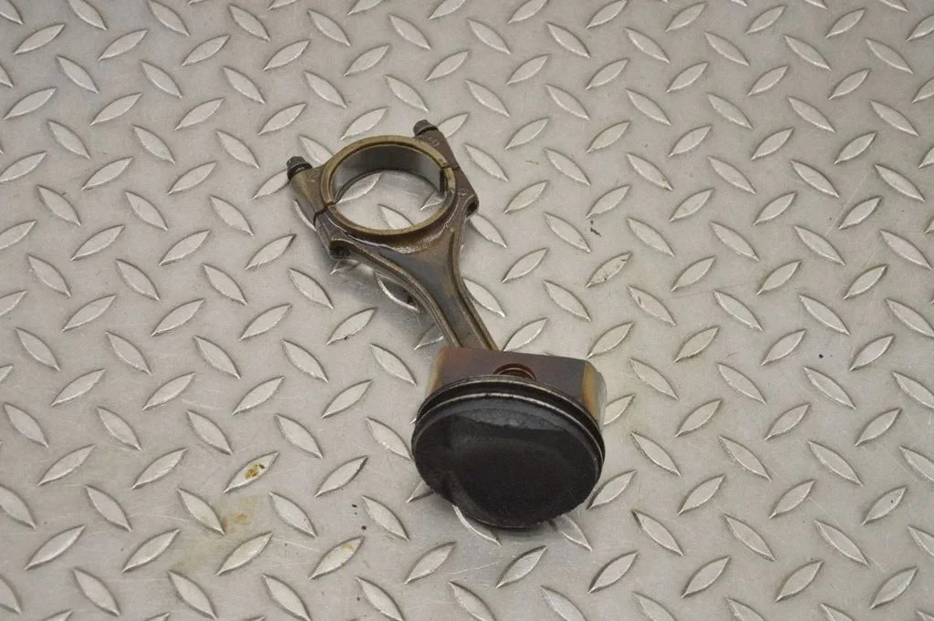 Piston – Audi A6 Allroad C6 (2006-2011)