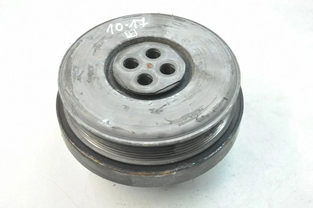 Crankshaft pulley – Mercedes-Benz E-Class W212 (2009-2016)