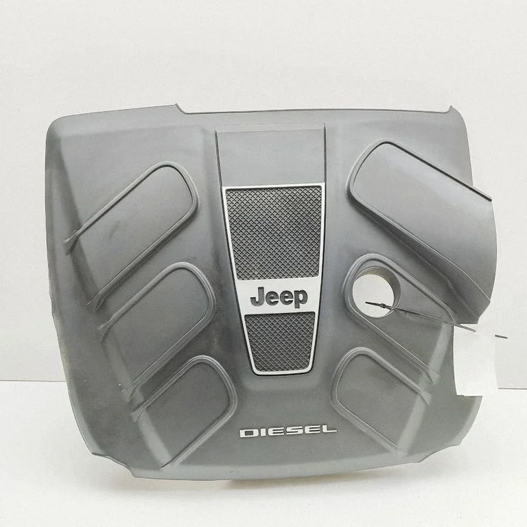 Engine cover (trim) 04627157BA