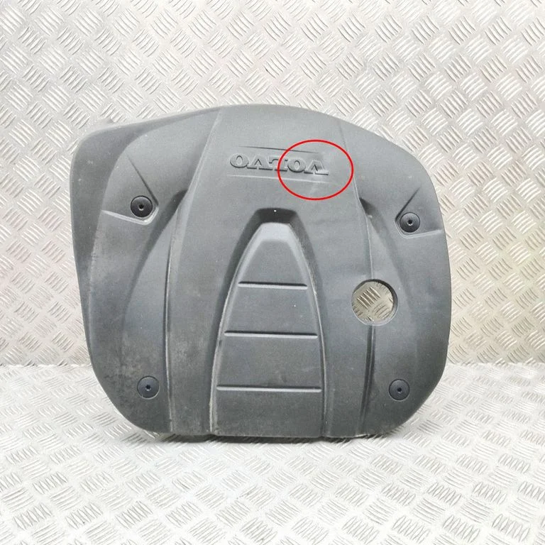 Dzinēja pārsegs (apdare) 31686827